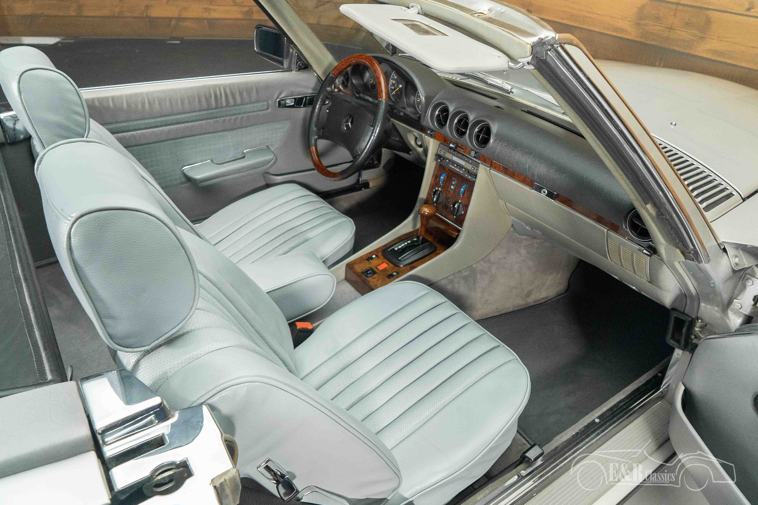 MERCEDES 280 SL  1987