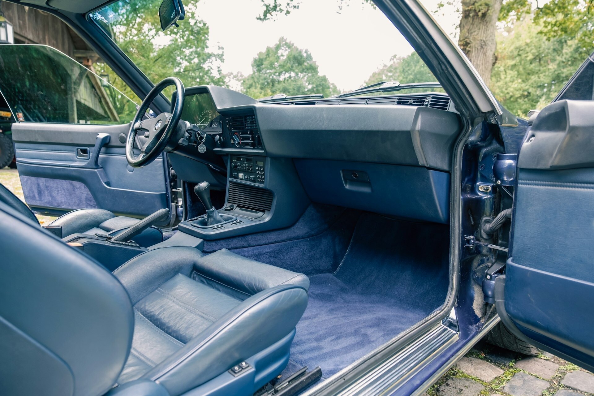 BMW E24 1987