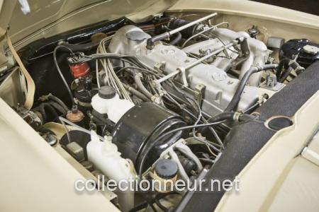 1966 Mercedes Benz 230 SL
