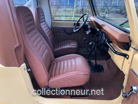 Jeep CJ-8