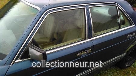 Voiture de Collection - Mercedes 260SE