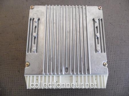 CALCULATEUR MOTEUR A0215452132 / 0261204323 MERCEDES CL500 / S500 W140 & SL500 R129