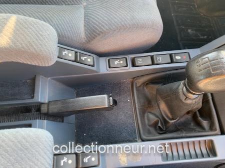 R25 V6 Injection 2.8