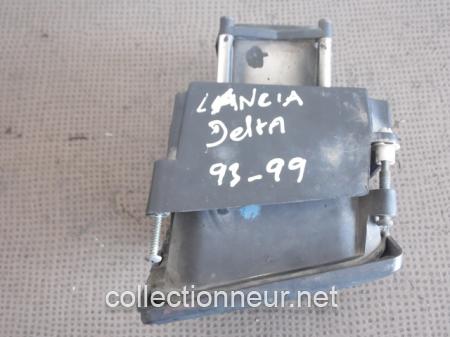 ANTIBROUILLARD AVANT GAUCHE 82486113 LANCIA DELTA II HF / HPE