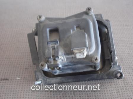 ANTIBROUILLARD AVANT GAUCHE 82486113 LANCIA DELTA II HF / HPE